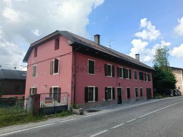 Villetta indipendente in vendita di 480 m²