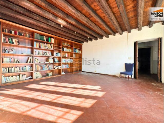 Villetta indipendente in vendita di 486 m² in Via Chiesa, 81