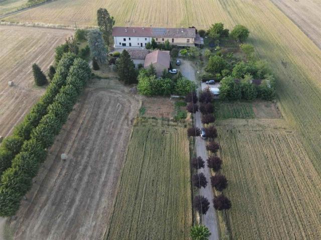 Villetta indipendente in vendita di 487 m²