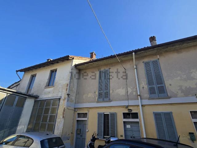 Villetta indipendente in vendita di 490 m² in Via Cimitero Vecchio