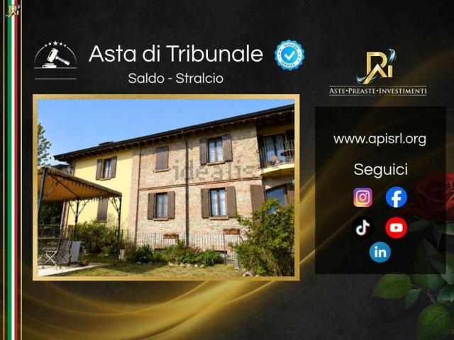 Villetta indipendente in vendita di 490 m² in Via Belvedere
