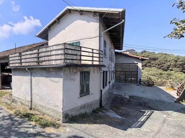 Villetta indipendente in vendita di 490 m² in Frazione Chiapparolo