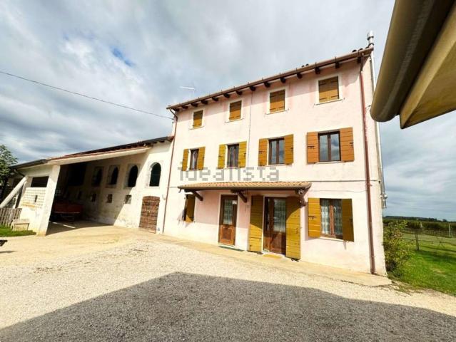 Villetta indipendente in vendita di 491 m² in Via Pavani, 5