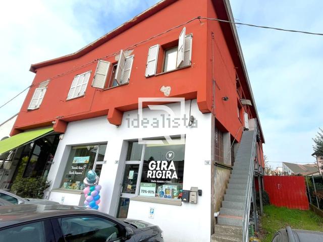 Villetta indipendente in vendita di 494 m² in Via G. Garibaldi, 10