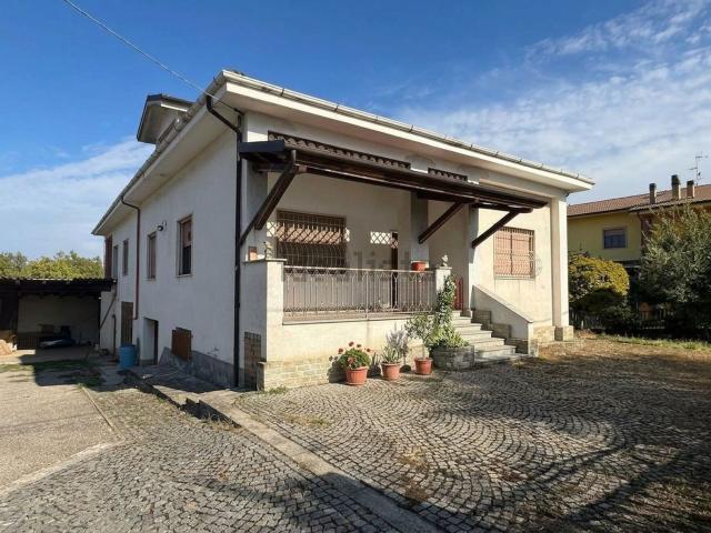 Villetta indipendente in vendita di 494 m² in Via San Giacomo, 19