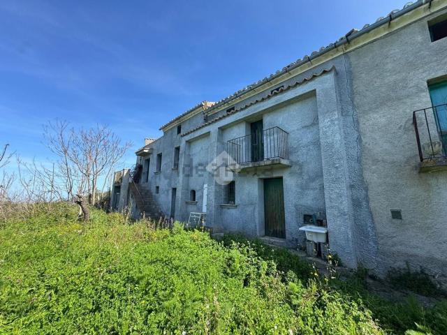 Villetta indipendente in vendita di 495 m²