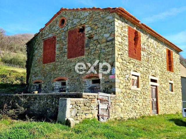 Villetta indipendente in vendita di 495 m² in Località Vogognano, 1