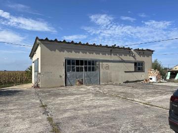 Villetta indipendente in vendita di 496 m² in Località San Gaetano, 8