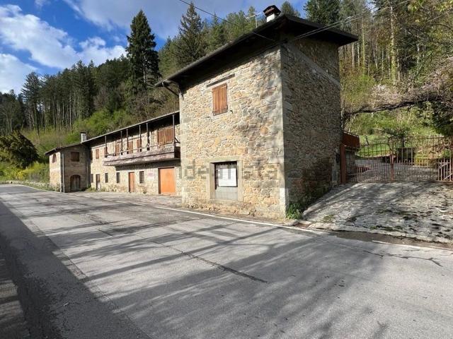 Villetta indipendente in vendita di 500 m²