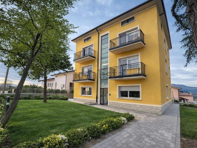 Villetta indipendente in vendita di 500 m²