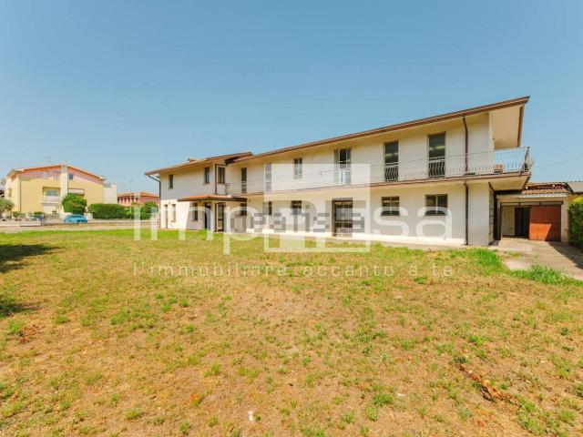 Villetta indipendente in vendita di 500 m²