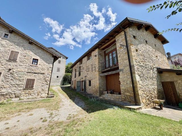 Villetta indipendente in vendita di 445 m²