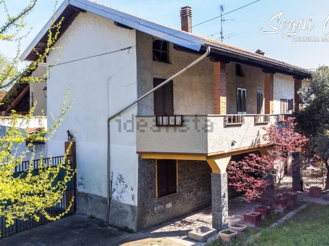 Villetta indipendente in vendita di 500 m² in Via Cortellini