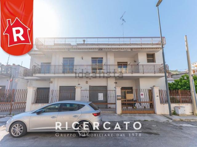 Villetta indipendente in vendita di 500 m² in Via Antonio Bortone, 13