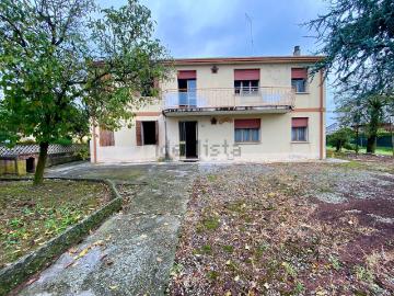 Villetta indipendente in vendita di 500 m² in Via Bazzati, 15