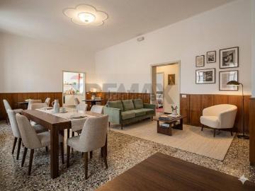 Villetta indipendente in vendita di 500 m² in Via Galileo Galilei, 6