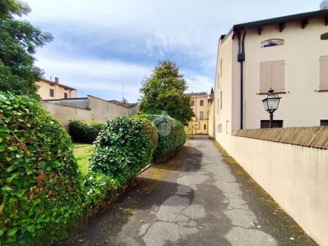 Villetta indipendente in vendita di 500 m² in Via Giacomo Matteotti, 68
