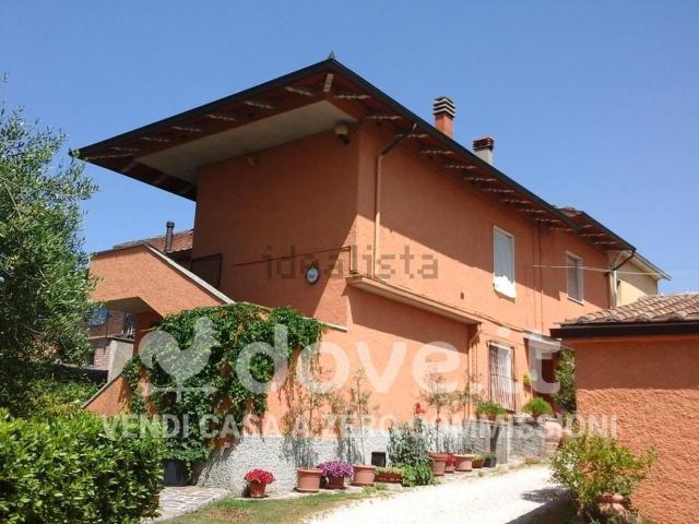 Villetta indipendente in vendita di 500 m² in Via del Poggiarello, 15