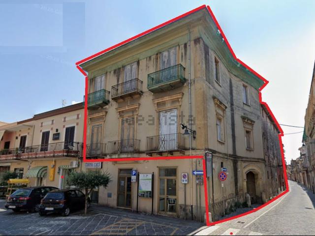 Villetta indipendente in vendita di 500 m² in Via Sementini, 16