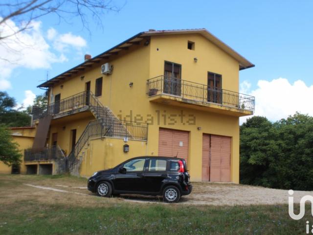 Villetta indipendente in vendita di 500 m² in Via Pole