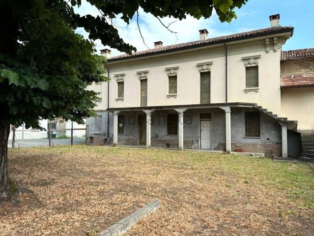 Villetta indipendente in vendita di 500 m² in Via Padre Galli, 12