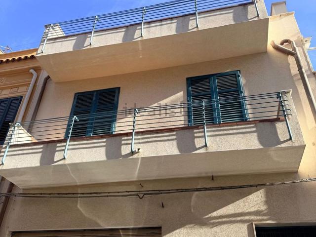 Villetta indipendente in vendita di 500 m² in Via Palagonia