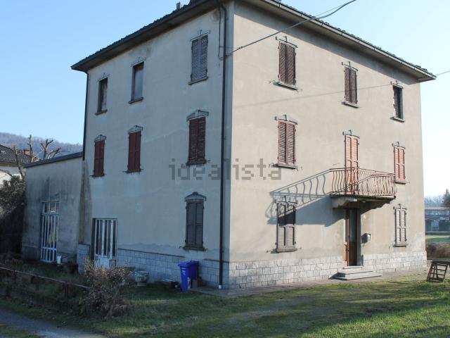 Villetta indipendente in vendita di 500 m² in Via per Neviano, 11