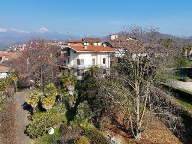 Villetta indipendente in vendita di 500 m² in Via Roma, 49