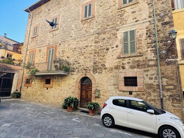 Villetta indipendente in vendita di 500 m² in Via Roma, 37