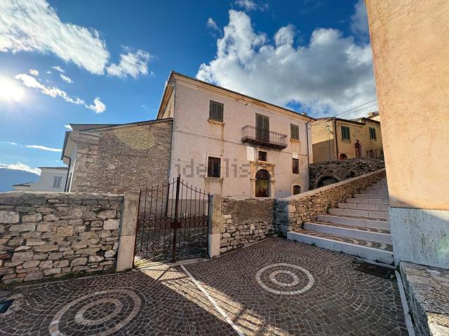 Villetta indipendente in vendita di 500 m² in Via XXVI Maggio