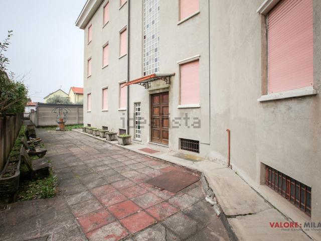 Villetta indipendente in vendita di 500 m² in Viale Monza, 58