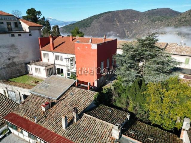 Villetta indipendente in vendita di 500 m² in Corso Giuseppe Mazzini