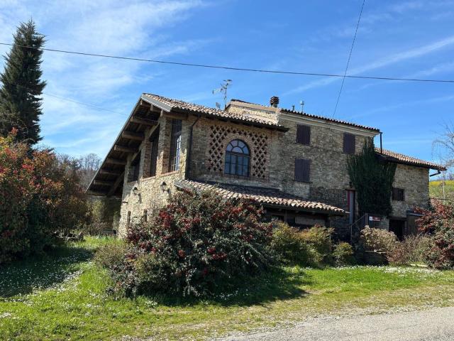 Villetta indipendente in vendita di 500 m² in Località Casa Piantone