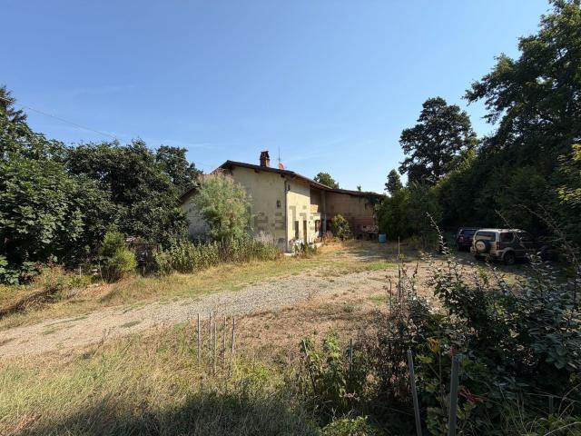 Villetta indipendente in vendita di 500 m² in Strada Valtignosa, 9