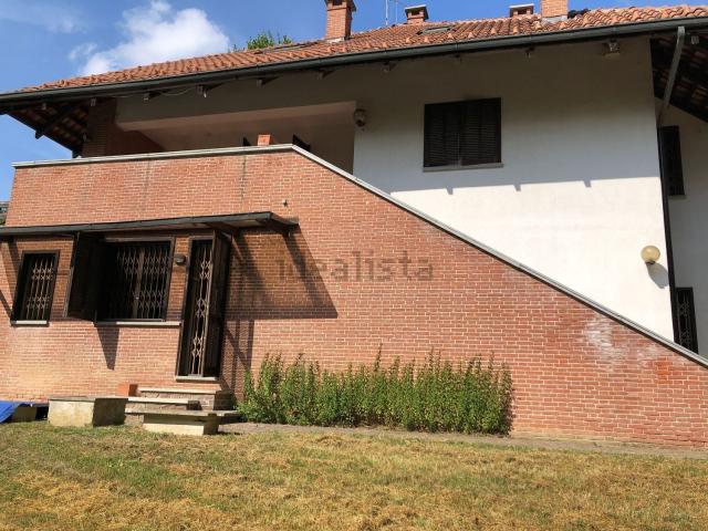Villetta indipendente in vendita di 501 m² in Via Palazzo Borello
