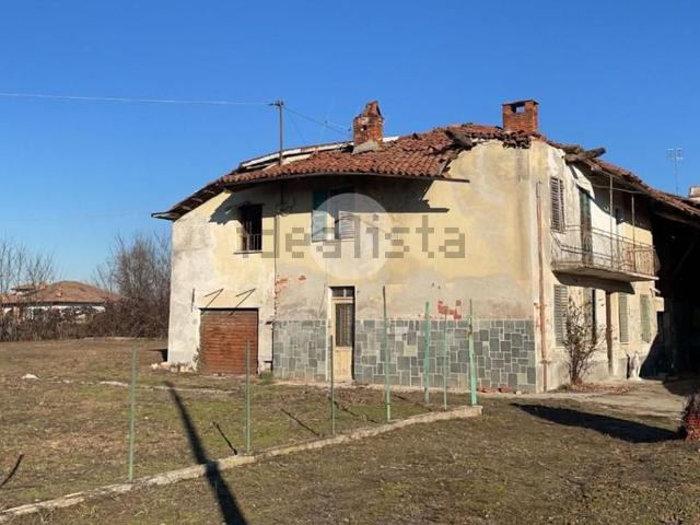 Villetta indipendente in vendita di 501 m² in Frazione Loreto, 42
