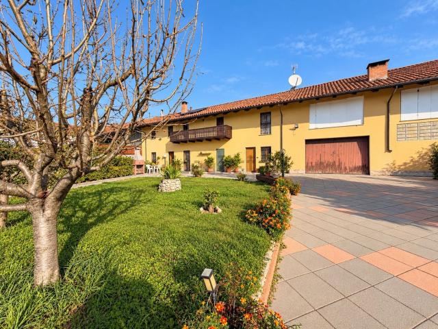 Villetta indipendente in vendita di 506 m² in Via Piè delle Terre, 61