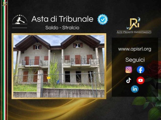 Villetta indipendente in vendita di 510 m² in Via della Costituzione, 2