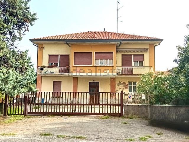 Villetta indipendente in vendita di 514 m² in Via Verona