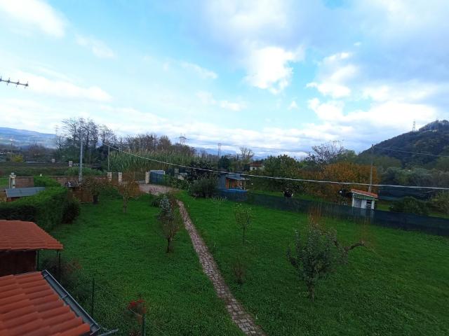 Villetta indipendente in vendita di 51 m² in Via Martiri della Libertà, 64