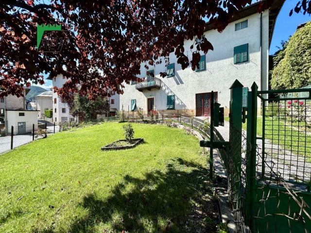 Villetta indipendente in vendita di 520 m² in Via Giuseppe Garibaldi, 78