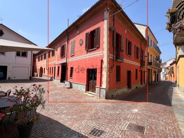 Villetta indipendente in vendita di 520 m² in Via Vincenzo Gioberti