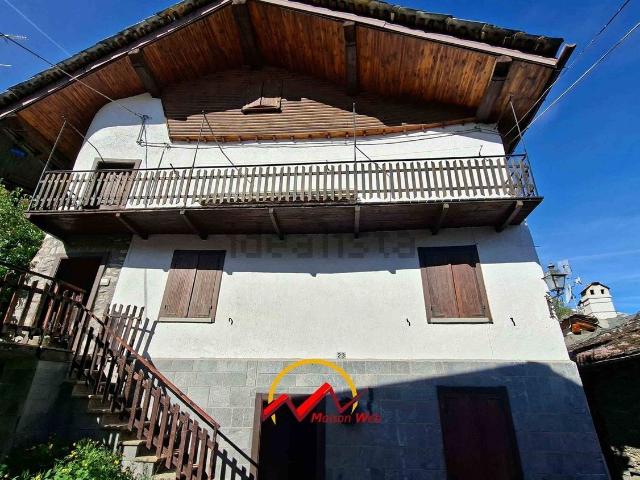 Villetta indipendente in vendita di 522 m² in Frazione Hameau Bouillet