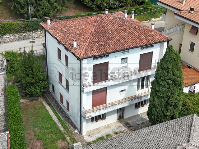 Villetta indipendente in vendita di 525 m²