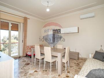 Villetta indipendente in vendita di 527 m² in Via della Frutta, 13