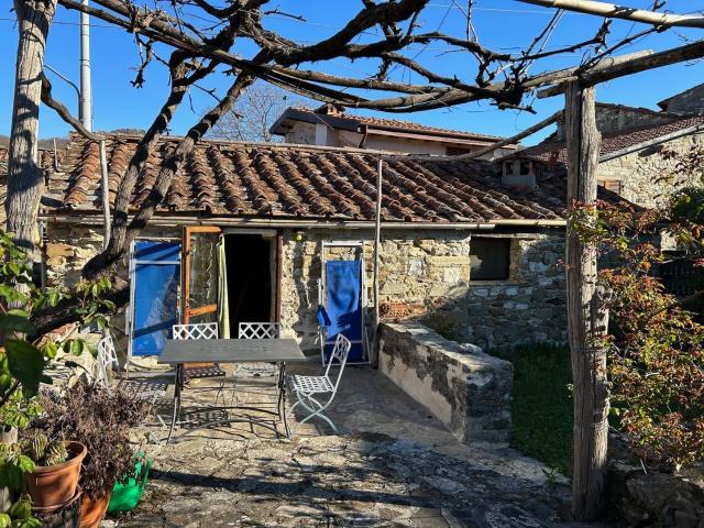 Villetta indipendente in vendita di 52 m² in Località Luscignano, 18