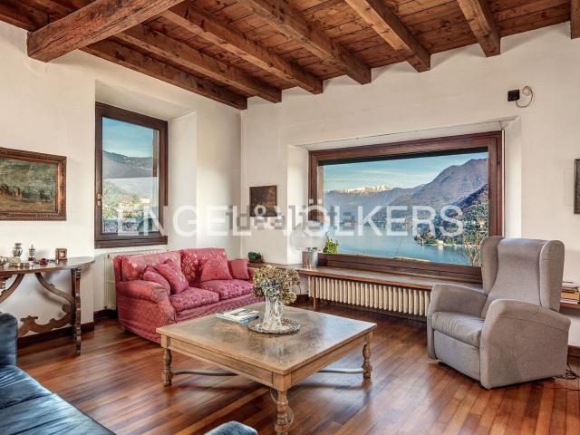Villetta indipendente in vendita di 530 m² in Via Imbonati