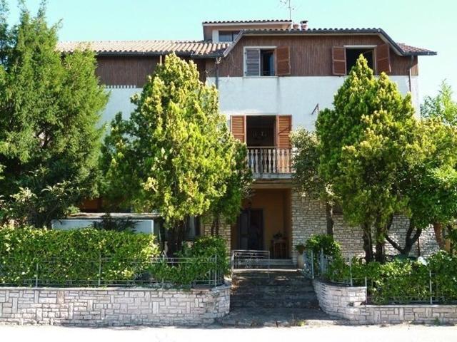 Villetta indipendente in vendita di 536 m² in Via San Giuseppe, 41
