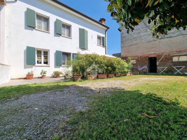 Villetta indipendente in vendita di 537 m² in Via San Cataldo, 12