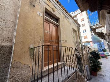 Villetta indipendente in vendita di 57 m² in Via Arancitello